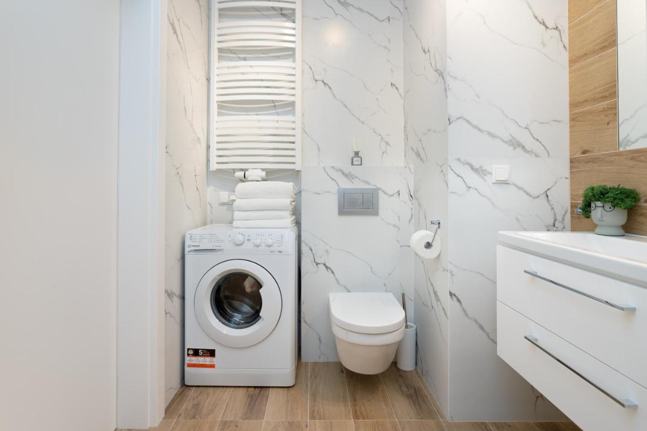 INA Rent - Nadmorski Dwór Gdańsk Exterior foto